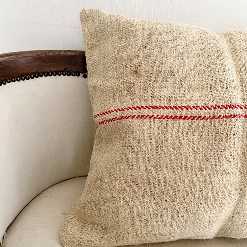 Français VINTAGE upcyclé HOUSSE coussin TOILE de sac à grain 1950 Les Toiles shops Blanches