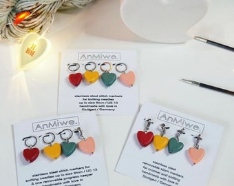 Stainless steel wooden heart stitch markers in red, green, yellow and pink / silver / Maschenmarkierer / charms / pendants / Anhänger