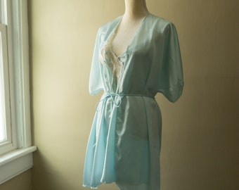 Vintage Val Mode Blue Floral Lace Nightgown and Robe Set