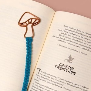 Cute Mushroom Bookmark | Cottagecore Aesthetic Book Lover Gift | Handmade Macrame Bookmark | Whimsical Reading Accessory