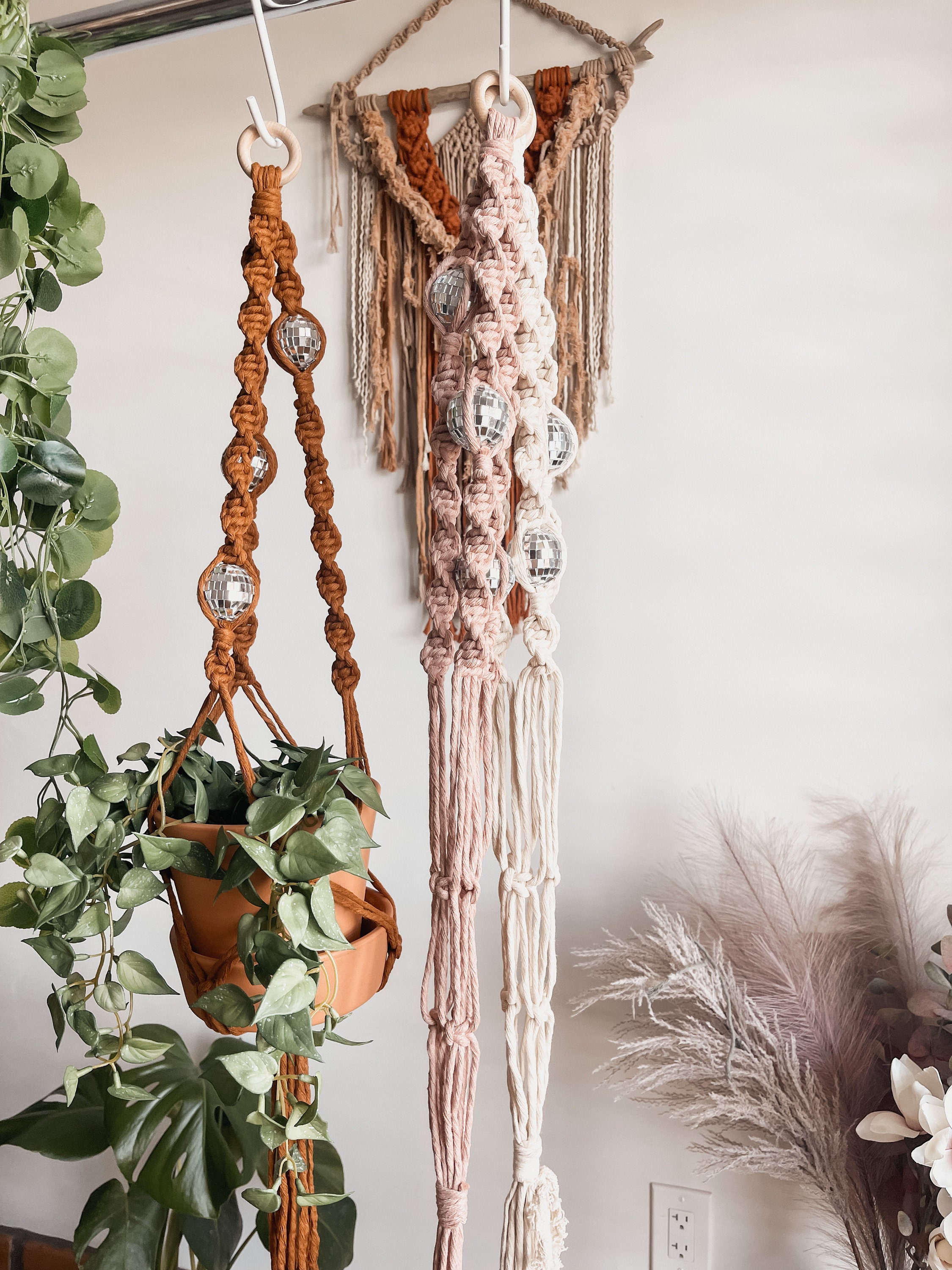 Mirror Disco Ball Planter, Hanging Planter Basket Flower Pot Plant Hanger  with Chain and Macrame Rope, Boho Hanging Planter for Indoor Outdoor  Plants, Boho Disco Ball Decor Home Decor 