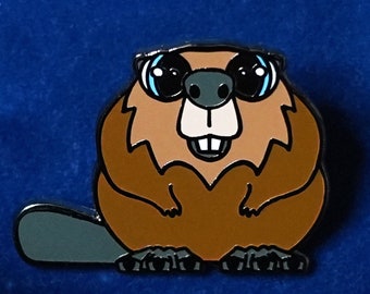Broche de esmalte de castor fofo, broche de presente de castor, broche de animal de esmalte duro, presente para amantes de animais - Bucky, o castor