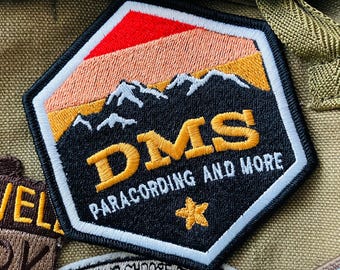 Gestickter Aufnäher Rot Orange Gelb Schwarz Weiß DMS Paracording und Mehr Genäht Marketing Emblem Insignia