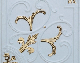 Piastrelle decorative per soffitto in PVC finto stagno/arte murale/sfondo 2'x2' (25 piastrelle per confezione) - Bianco-oro #204 Drop-in/Glue-up