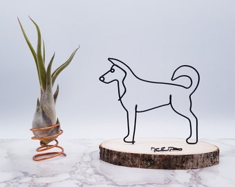 Wire sculpture of Husky, malamute, personalize, dog, wire art, home decor, office decor, dog lovers, gift, desk decor, desk accessories