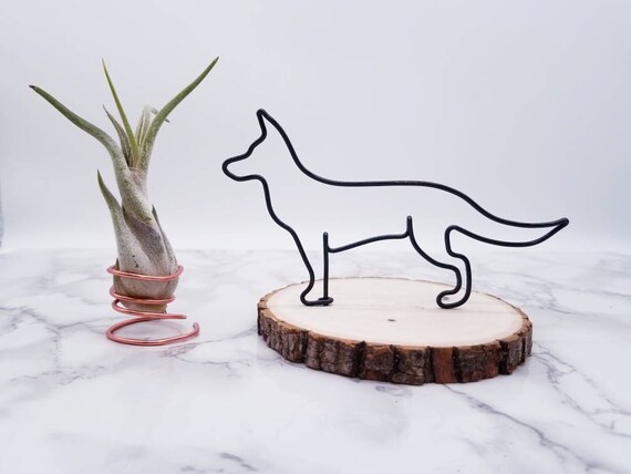 Wire Sculpture of German Shepherd Dog Wire Art Office Decor Dog Lovers Desk Accessories Pet Memorial Desk Decor Pet Portrait Etsy