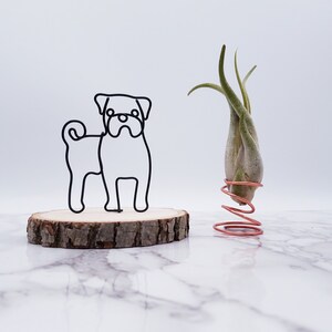 Wire sculpture of pug, dog, personalize, custom, wire art, home decor, office decor, dog lovers, gift, desk decor, desk accessories image 2