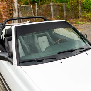 Sun-Blocking Car Windshield Banner in Vinyl