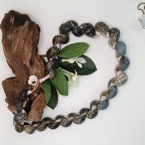 Traditional Hawaiian Kupee Shell Lei: Nerite Seashell Choker - Etsy