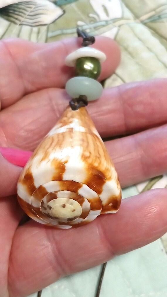 Rare collier hawaïen lariat en coquillages perle, puka