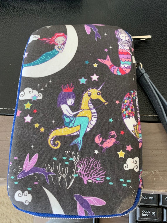 Day trip cell phone wallet sales