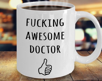 Läkarpresenter, doktormugg, uppskattningspresenter för läkare, rolig doktormugg, fantastisk läkare, personlig doktorspresent, tackpresent för läkare