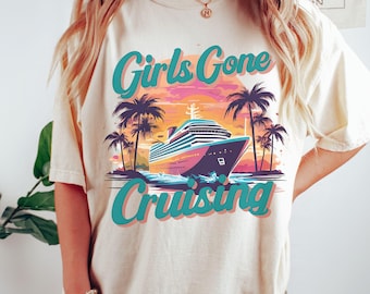 Conception de chemise Girls Gone Cruising, meilleurs amis de la chemise assortie croisière, tenue de vacances filles croisière, t-shirt voyage croisière amis, voyage assorti PNG