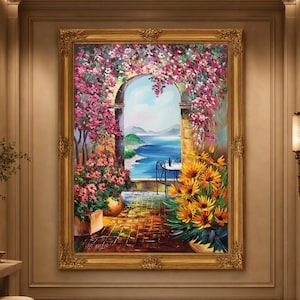 Puede incluir: Una pintura al &oacute;leo enmarcada que representa una escena de terraza mediterr&aacute;nea con un arco de piedra cubierto de buganvillas rosas, girasoles amarillos vibrantes en primer plano y una vista del mar azul y monta&ntilde;as lejanas.