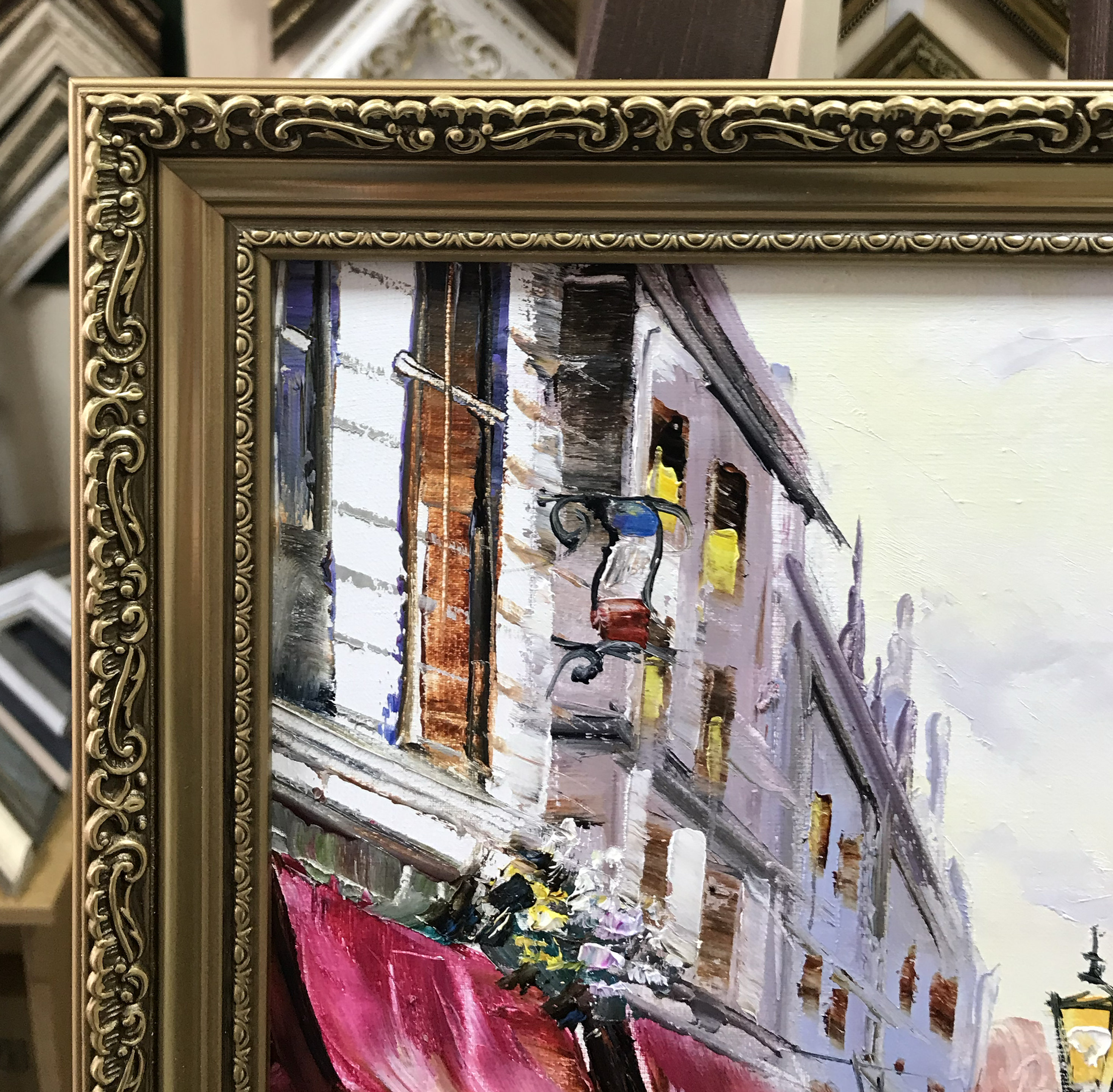 パリのエッフェル塔の油絵、額入り、パリを歩くカップル、キャンバスに
