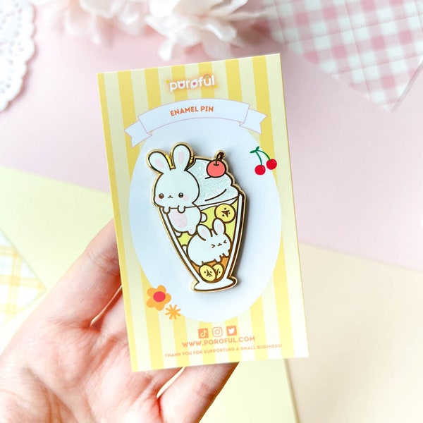 Dessert Bunny Enamel Pin / Cute Bunny Parfait Enamel Pin / Bunny Ice Cream Sundae Pin / Chocolate Strawberry Bunny Pin / Cafe Bunnies Pin