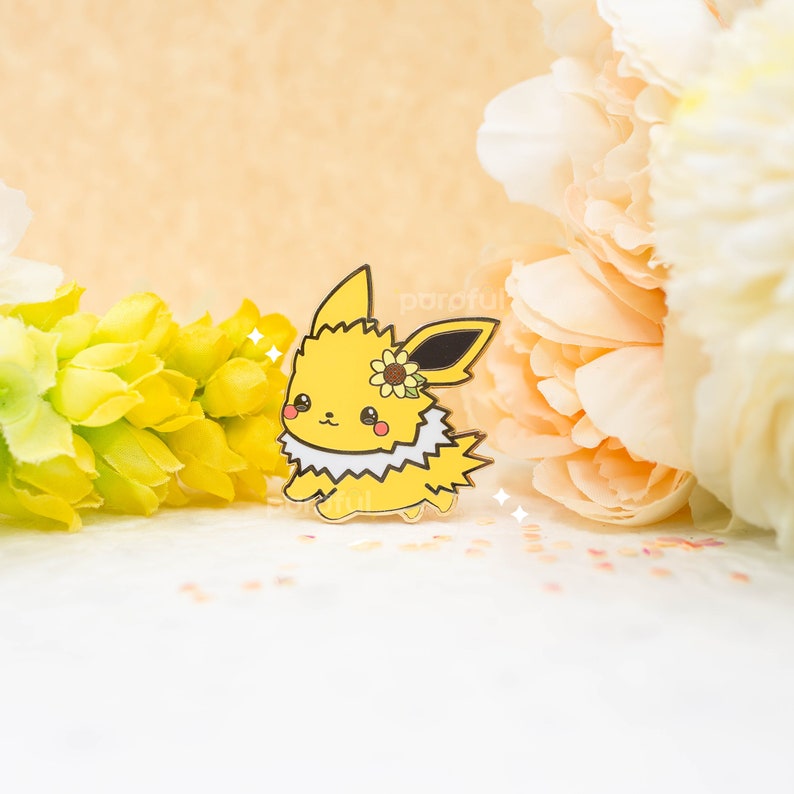 Cute Eeveelution Enamel Pins / Jolteon Pin / Sylveon Pin / Vaporeon Pin / Espeon Pin / Glaceon Pin / Flareon Pin / Leafeon Pin / Eevee Pin zdjęcie 3