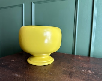 Vintage Haeger MCM Pottery Vase - Yellow Mid Century Modern Planter Jar Pot Maycomb, Illinois Succulent Planter Centerpiece MCM Handpainted
