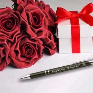 Stylos gravés personnalisés. Nos stylos gravés sont un cadeau parfait pour les invités de mariage et de nombreuses autres célébrations image 6