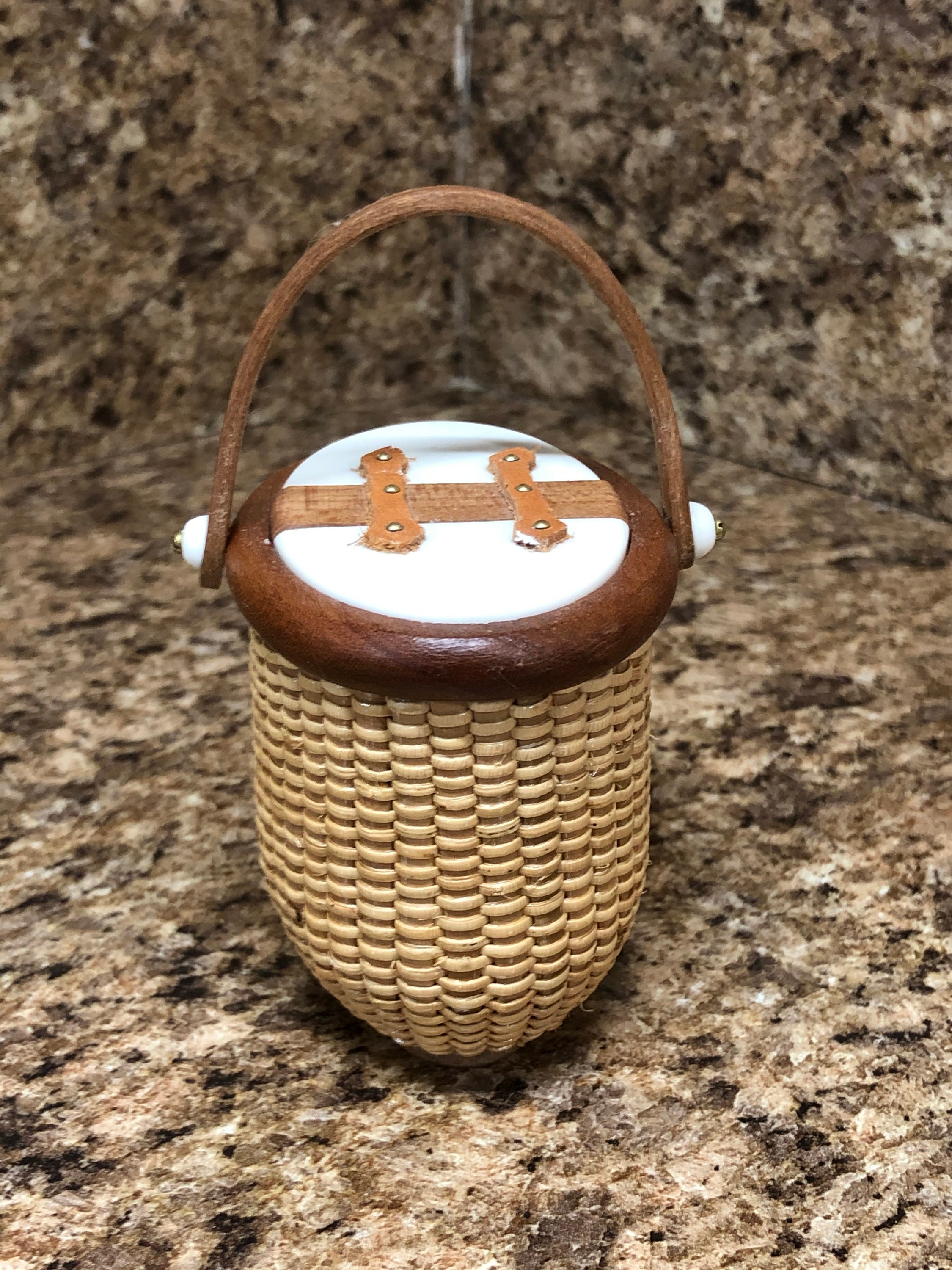 Nantucket Mini Picnic Basket — Nantucket Creations