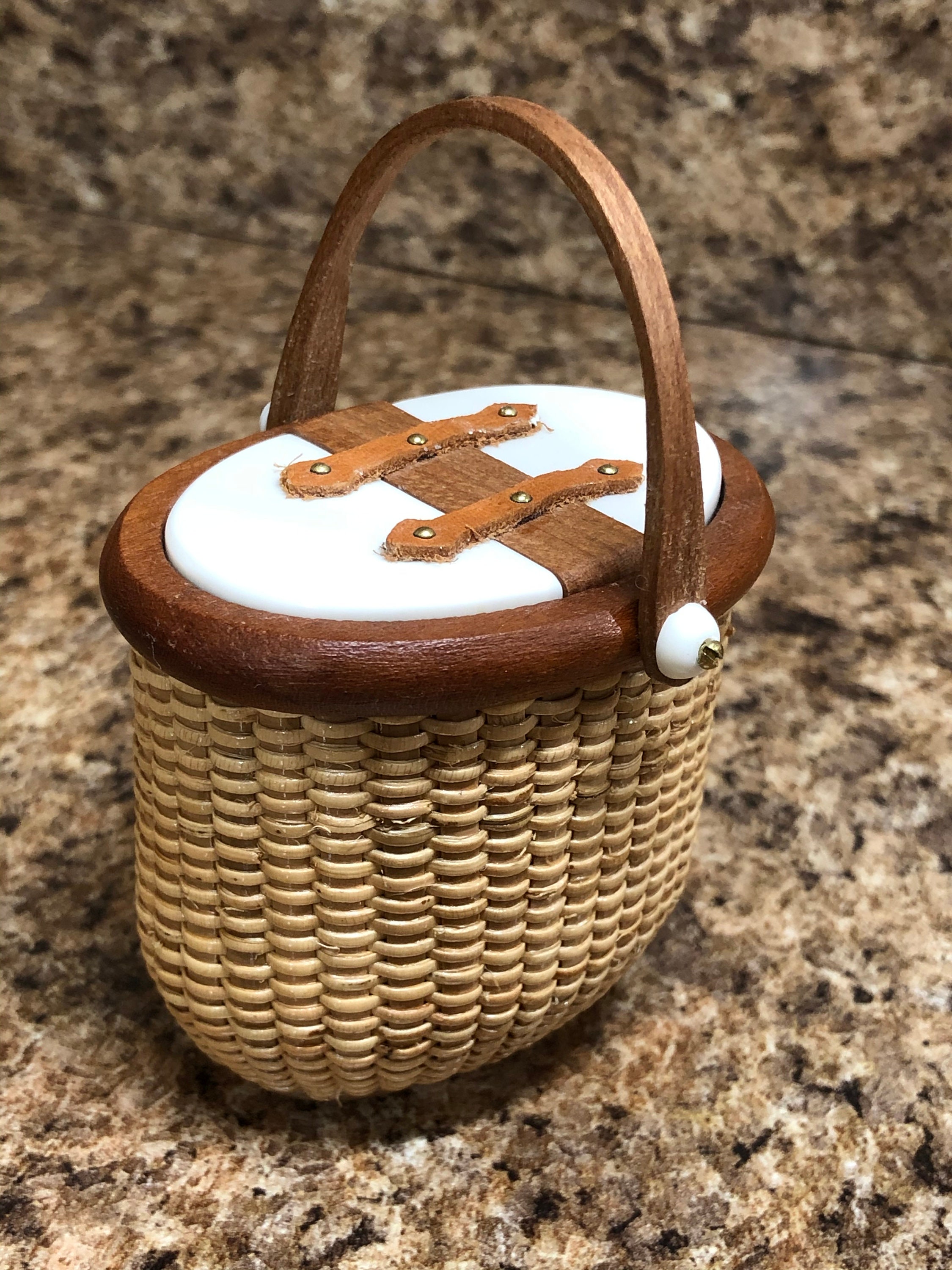 Nantucket Mini Picnic Basket — Nantucket Creations