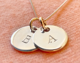 Sterling Silver Initials Customised Disc Necklace // Initials Name Date Personalised Disc Pendant Necklace // LDR Girlfriend Gift For Wife