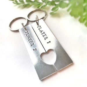 Player 1 Player 2 Customisable Keyring // Couples Keyrings // His and Hers Key ring // Personalised// Wedding Anniversary gift // Gamer Gift