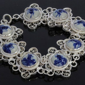 Vintage bracelet with silver and Delftware | Delft Blue | Delft Pottery - Jewellery - Silver - Bracelet. Perfect gift in vintage style