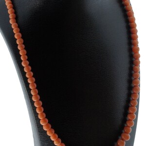 1-strand Vintage red coral salmon pink beaded necklace 14 karat gold lock handmade
