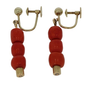 Classic set of precious coral 14 carat gold earrings ladies jewelery handmade vintage