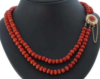 Antique Red Coral Necklace • Golden 14 karat Vintage clasp • Coral necklace with golden clasp for women • Handmade coral necklace