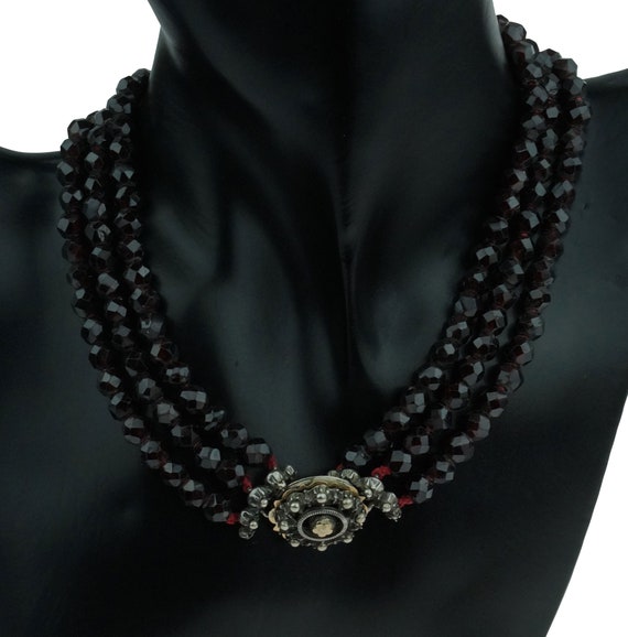 Garnets 3-strand antique necklace ladies necklace… - image 1