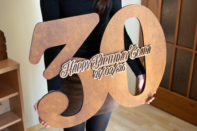 Verjaardag gastenboekbord, houten nummer gastenboek Happy Birthday gepersonaliseerd bord, bord 18e, 20e, 30e verjaardag afbeelding 6