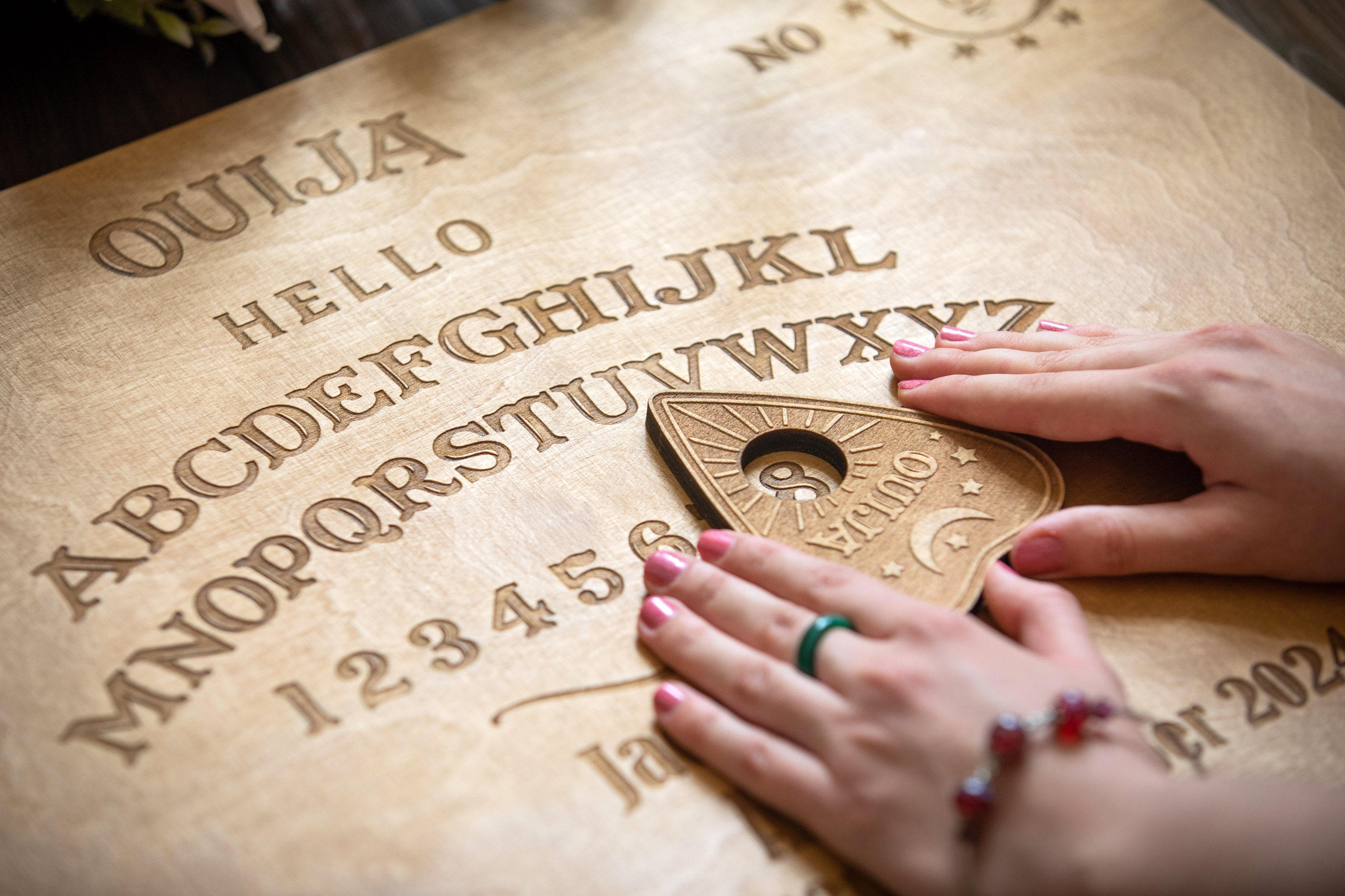 Custom Wedding Guest Book Gothic, Wooden Guestbook Alternative, Wedding Guest Book Sign Halloween Decor, Ouija Board Wedding Decor