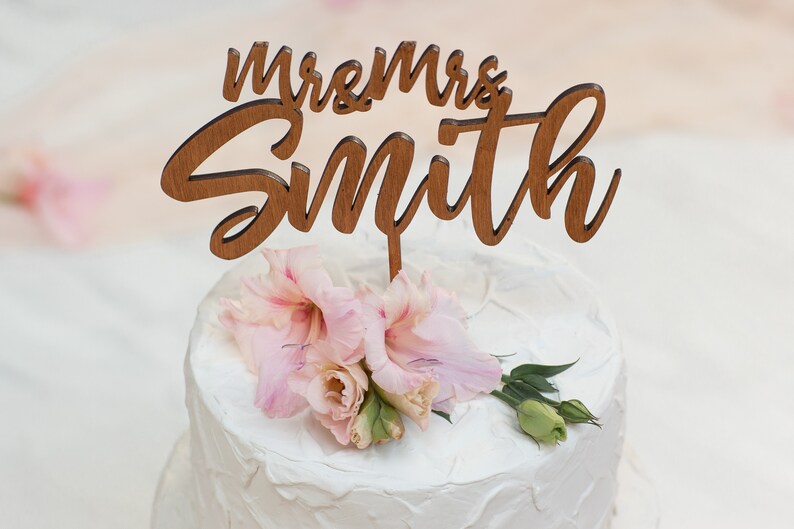 Cake Topper for Wedding, Mr And Mrs Cake Topper, Custom Name Cake Topper, Wood Wedding Cake Topper Wedding Cake Decor image 6