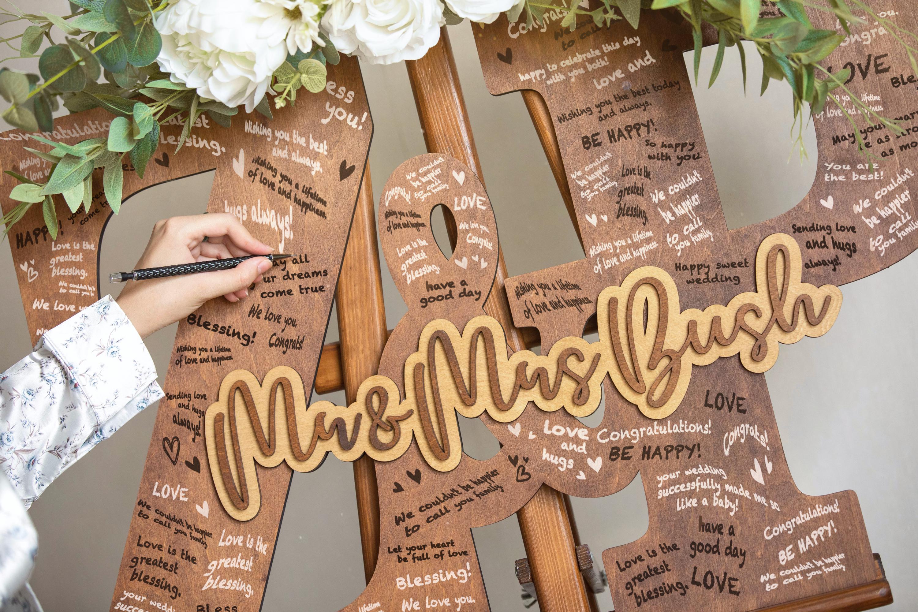 Wedding Letters Guest Book, Personalized Wedding Guest Book, Custom Letters Guestbook Alternative Mr and Mrs Gift, Couple Names Guest Book