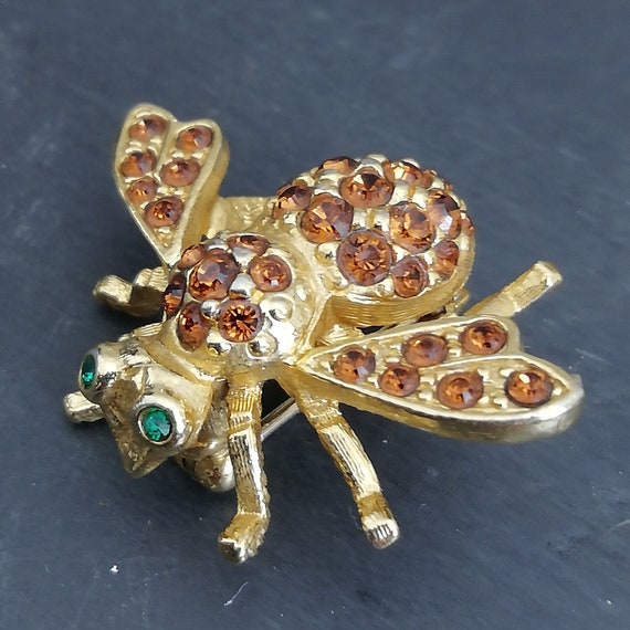 JOAN RIVERS Brooch, 80s vintage rhinestone bee pin