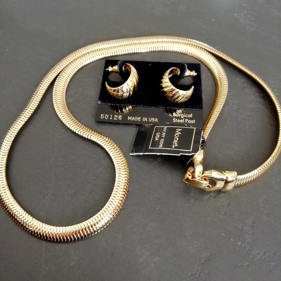 MONET SNAKE Chain Necklace and Earring 