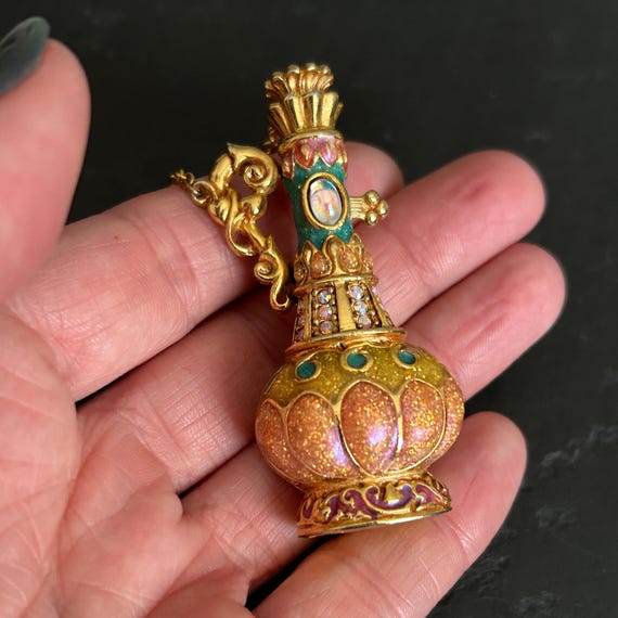 Rare Kirk's Folly Genie Bottle Brooch Mechanical Glitter Release 1990s Collectible