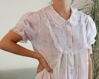 robe chemise de nuit vintage à manches bouffantes / longue robe fleurie des années 80 avec dentelle