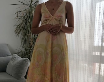 Vintage floral Watercolour print nightgown / 70's beige orange midi Slip dress