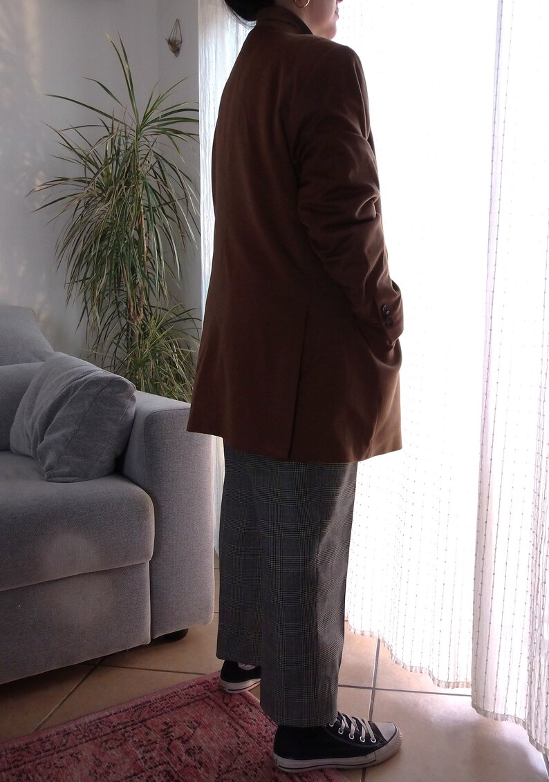 blazer camel classique en cachemire et laine vintage / veste manteau marron essentiel des années 90 image 7