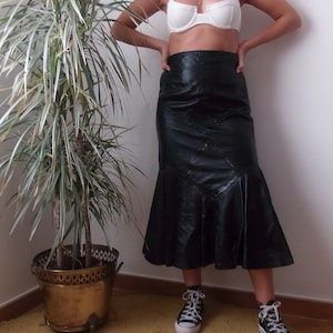 Vintage black leather skirt / 80's leather midi skirt / High waist real leather skirt with trumpet hem / Tulip mermaid fit leather skirt image 1