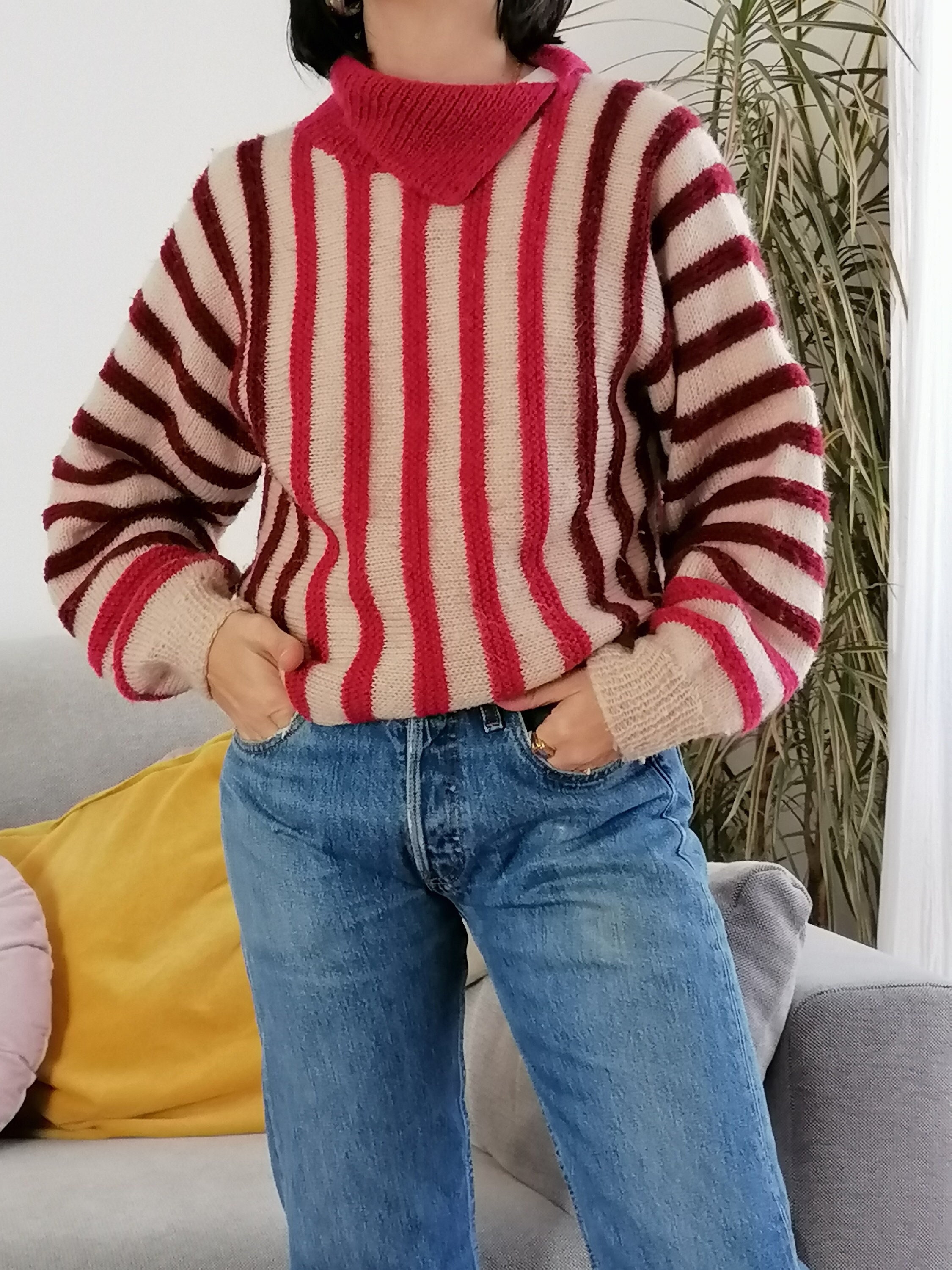 Vintage vertical stripes wool sweater / 80's striped pink, burgundy and beige handmade knit sweater