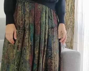 Vintage 100% viscose abstract print midi skirt / 80's C&A Yessica green and brown skirt