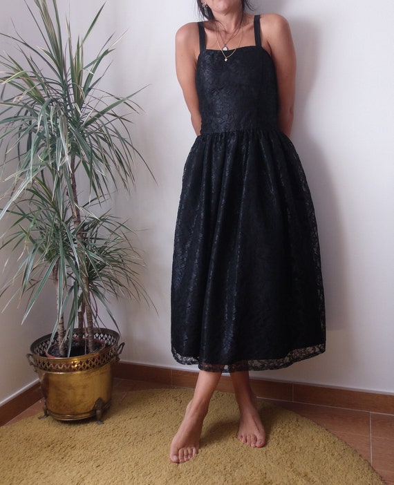 80's black lace midi dress / midi prom black dress
