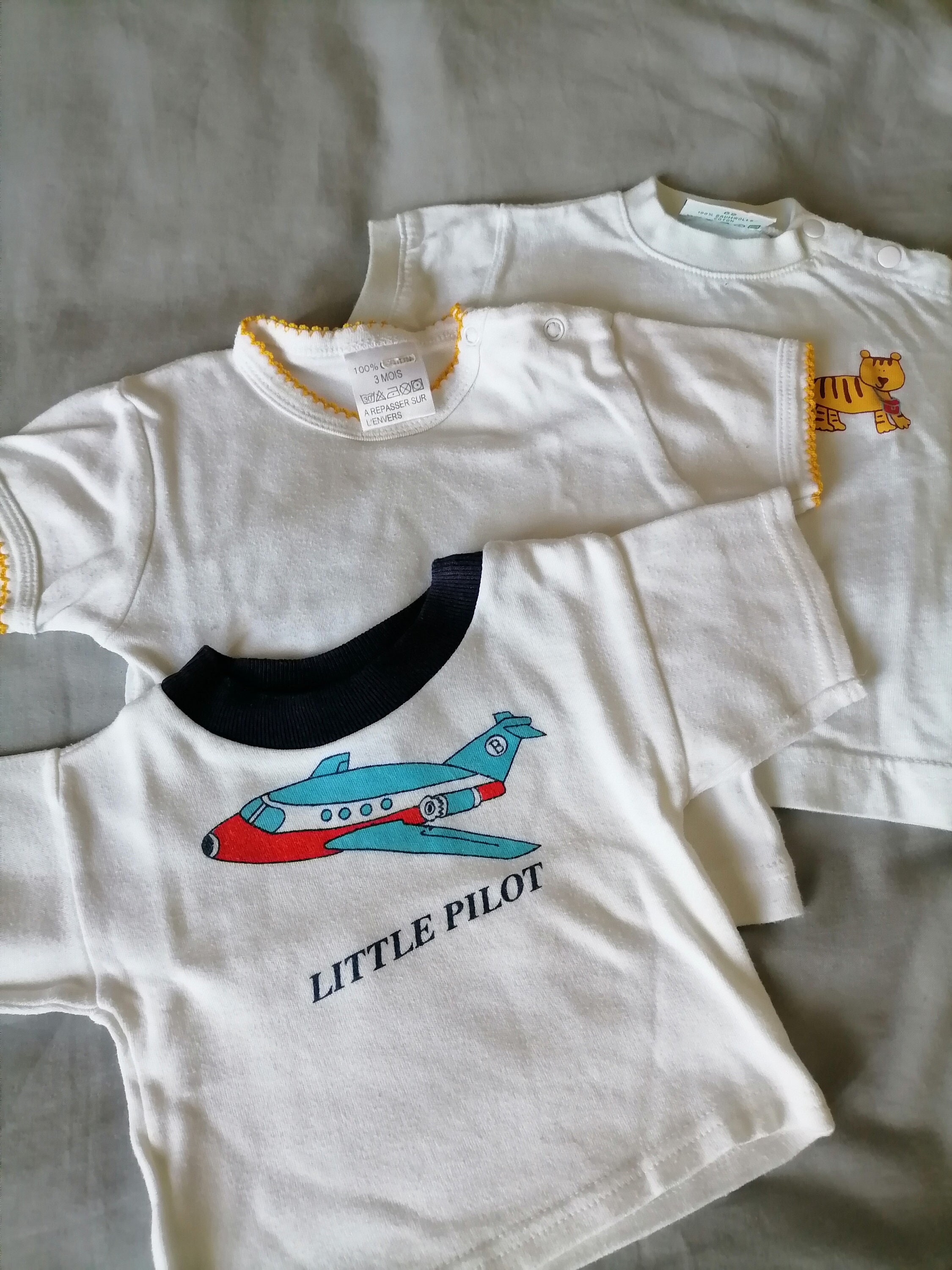 Vintage lot of 3 baby t-shirt / 80's little pilot tee 3 months