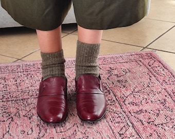 Vintage Pierre Cardin Leather deep red loafers / 80's burgundy slip on shoes size women US 7