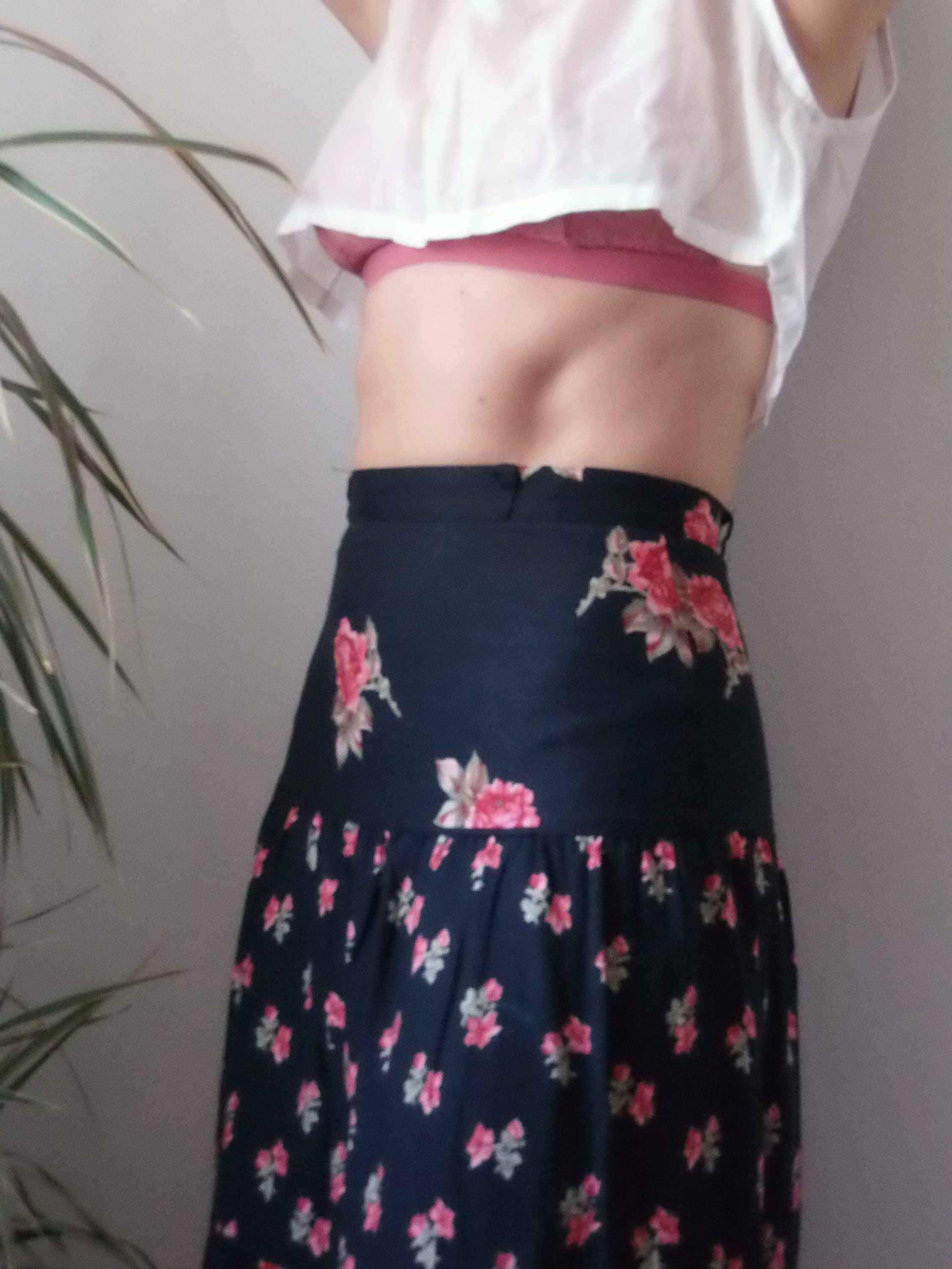 Vintage 70s Betty Barclay Maxi Skirt: Black Floral Print, Cotton 