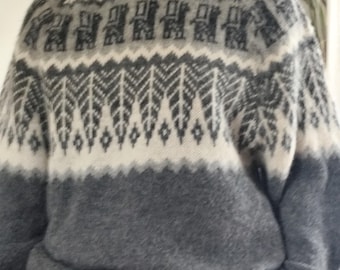 Jersey vintage de mohair y lana blanco y gris / Jersey de punto hecho a mano con mangas raglán y estampado de llama